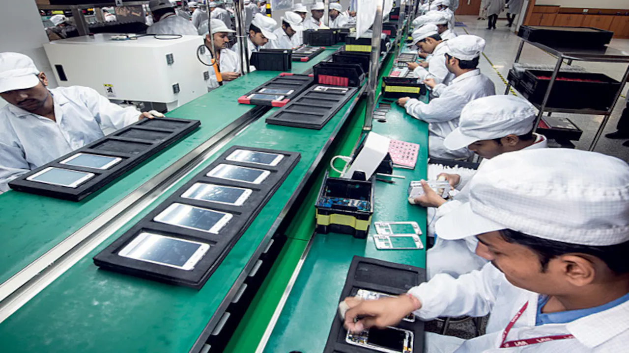Mobile Phone Manufacturing in Yamuna City